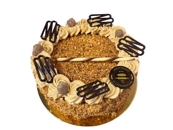 Hazelnootschuimtaart